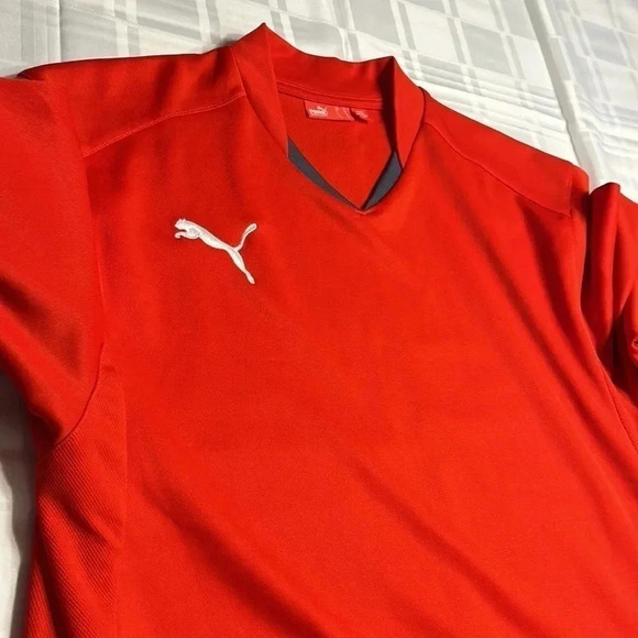 PUMA Med Men long sleeve red jersey with padded elbows for soccer - Picture 7 of 16